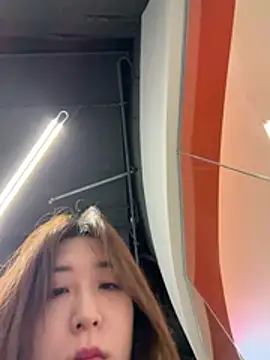 KK-328 Show in webcam
