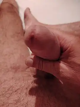 SeedingBuildup's Webcam Show