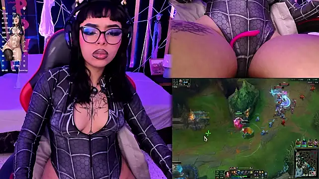 Nyveth webcam show