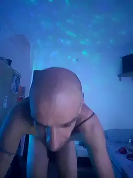 הופעת וובקאם של TORAKIKI79