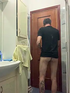 Pokazy przed kamerką – TORAKIKI79