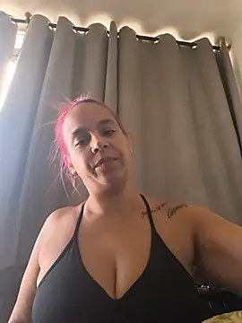 Pikarax_only's Webcam Show