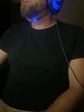 madmiki Show in webcam