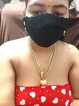 Chat +18 de Tamil_Lotus ao vivo