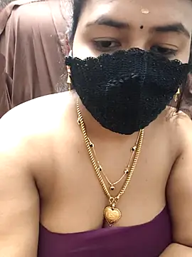 Chat XXX ao vivo de Tamil_Lotus