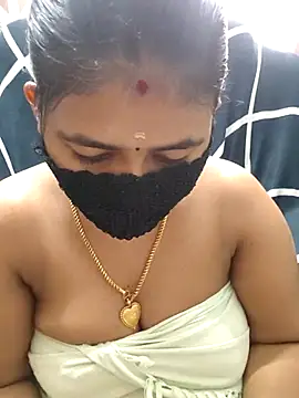 Tamil_Lotus Live XXX-Chat