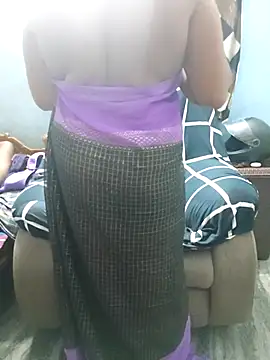 Chat +18 de Tamil_Lotus ao vivo