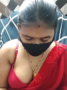 Tamil_Lotus Live XXX Chat