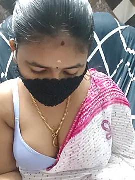 Tamil_Lotus' Live XXX Chat
