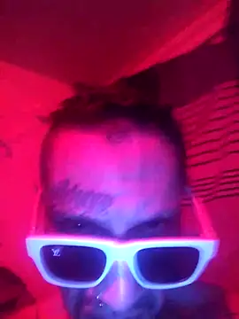 destroassbig2 Webcam-Show