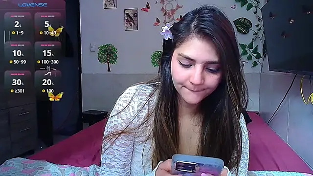 emily_cooper_t live XXX chat