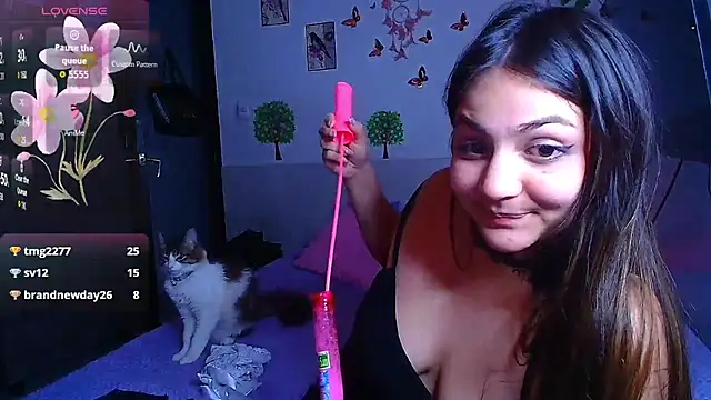 Chat +18 de emily_cooper_t ao vivo