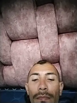 Danielcora Webcam Show