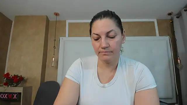 Heidy_milf's Live XXX Chat