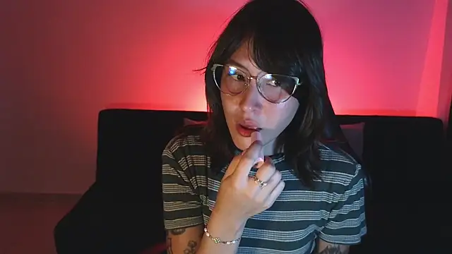 Yuliennegg Chat XXX live
