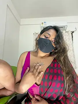 I_am_ur_amisha Adlı Modelin Web Kamerası Şovu