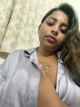 Show modela OpposedLoom na web-kameri
