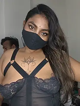 Chatroom XXX en direct de OpposedLoom