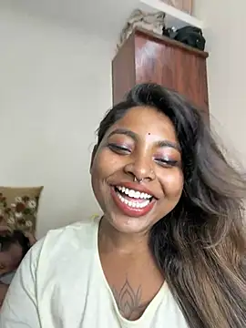 OpposedLoom Show Webcam