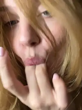 عرض كام Emaline_Fane