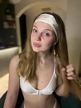 Emaline_Fanen Live XXX chat
