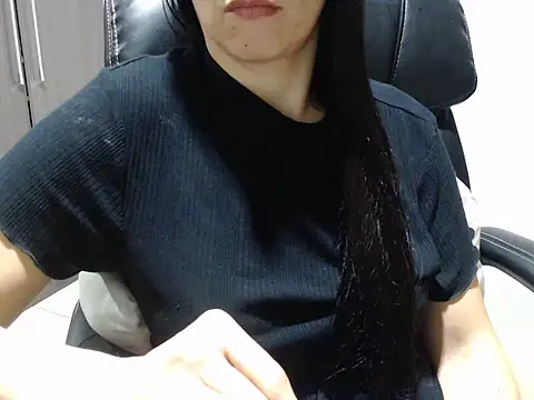 Show de alynnehot na webcam