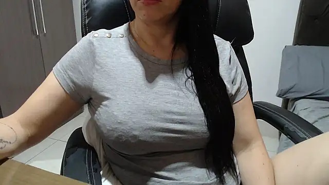 Show de gatamisteriobr na webcam
