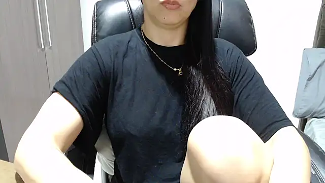 gatamisteriobr's Live XXX Chat