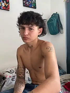 Show modela Ebebyjuan na web-kameri