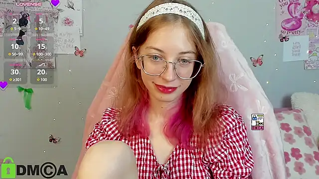 InfernoMia Show in webcam