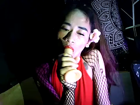 Fvckn_Mdlyn Pertunjukan Webcam