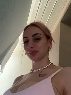 Chat XXX ao vivo de AuraPure