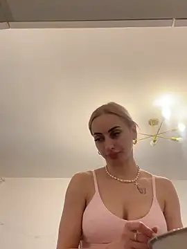 AuraPure Webcam show