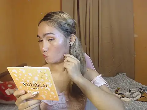 ur_Katrina69 ওয়েবক্যাম শো