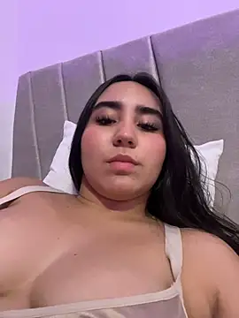 julieta_rosee's Live XXX Chat