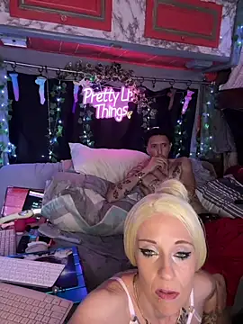 Show de SweetNessPebbles na webcam