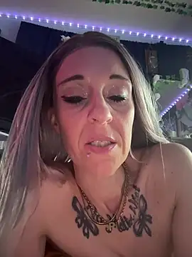 LashOutHeartlessP's Webcam Show