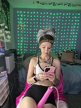 Sala de chat en directo de LashOutHeartlessP