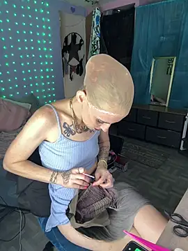 Вебкам-шоу LashOutHeartlessP
