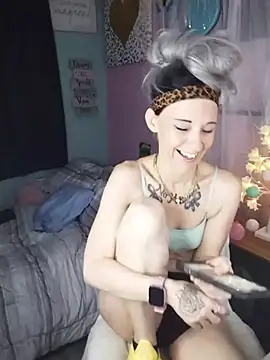 LashOutHeartlessP Webcamshow