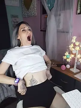 צ'אט XXX בשידור חי של LashOutHeartlessP