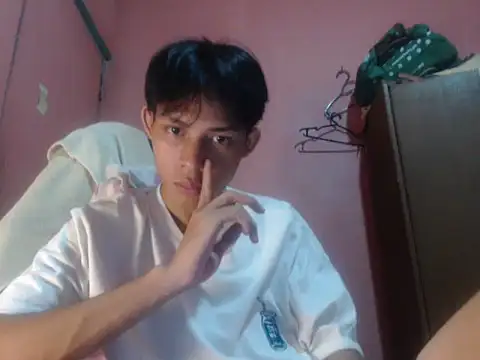 Kyoshi_19 Webcam-Show