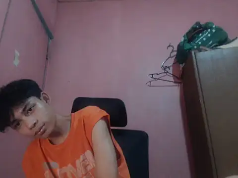 Kyoshi_19 Pertunjukan Webcam