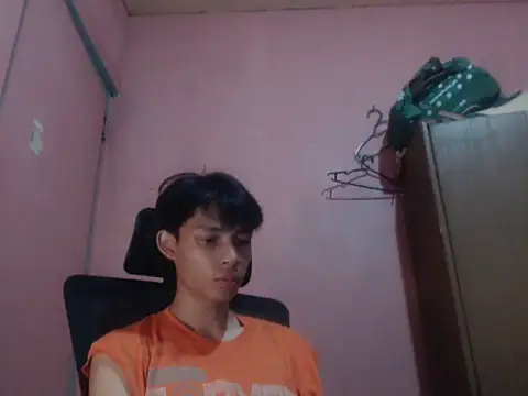 Kyoshi_19 Pertunjukan Webcam