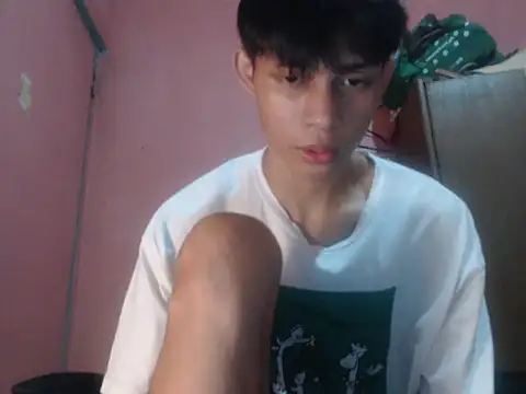 Kyoshi_19 Show in webcam