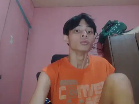 Kyoshi_19 Webcamshow