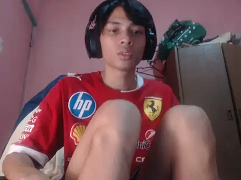 Kyoshi_19 Show Webcam