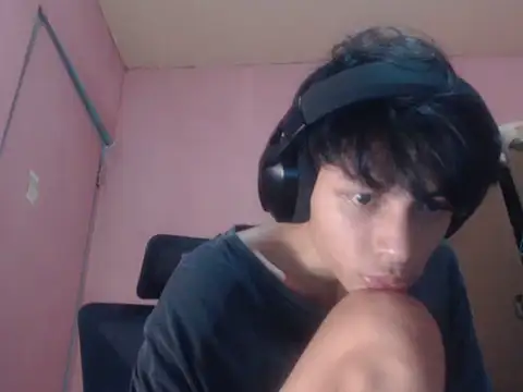 Kyoshi_19 Pertunjukan Webcam