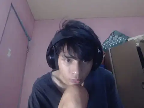 Kyoshi_19 Pertunjukan Webcam