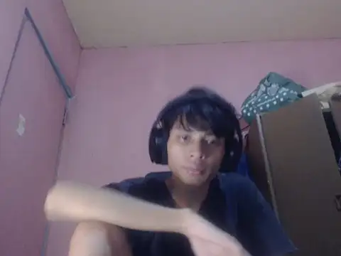 Kyoshi_19 Pertunjukan Webcam
